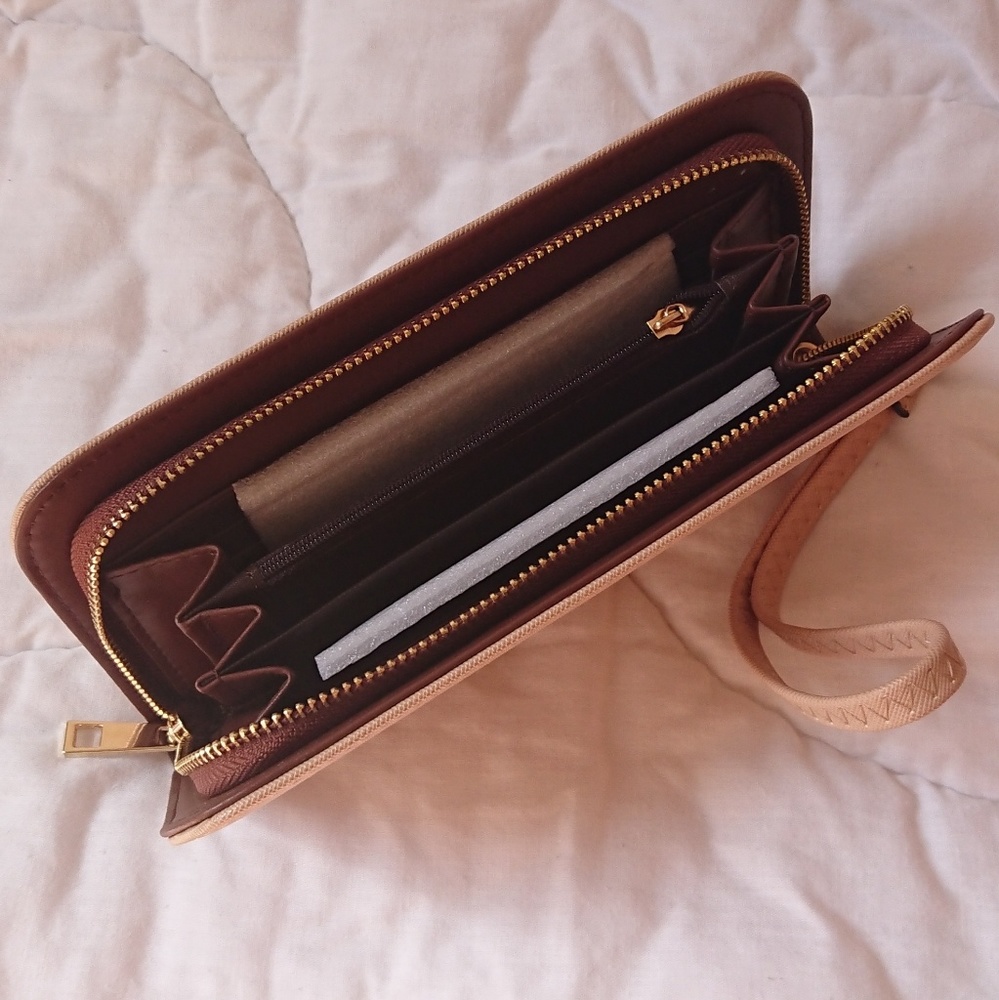 NEW WALLET - Picture 4 of 4